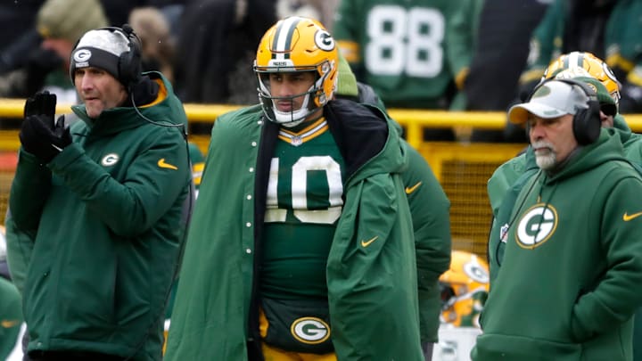 Green Bay Packers quarterback Jordan Love (10) watches from the sideline as Malik Willis (2) takes over at quarterback against the Chicago Bears on Sunday, January 5, 2024 at Lambeau Field in Green Bay, Wis. The Bears defeated the Packers 24-22.
Wm. Glasheen USA TODAY NETWORK-Wisconsin