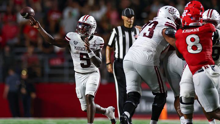 Massachusetts Minutemen quarterback William Watson III. Massachusetts Minutemen quarterback William Watson III.