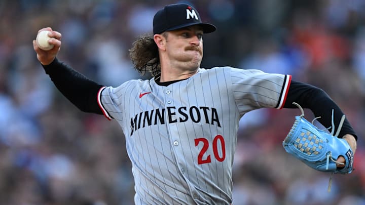 Jun 29, 2025; Detroit, Michigan, USA; Minnesota Twins starting pitcher Chris Paddack (20) throws a pitch against the Detroit Tigers in the third inning at Comerica Park. Jun 29, 2025; Detroit, Michigan, USA; Minnesota Twins starting pitcher Chris Paddack (20) throws a pitch against the Detroit Tigers in the third inning at Comerica Park.