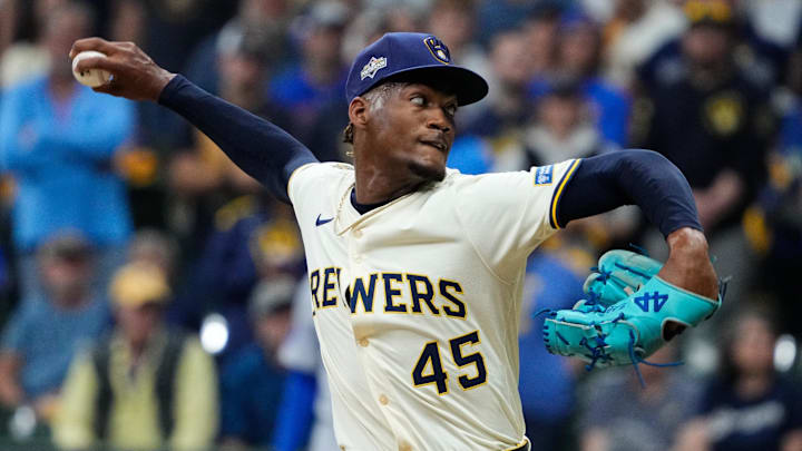 Milwaukee Brewers pitcher Abner Uribe (45) pitches during the ninth inning against the Chicago Cubs during game two of the NLDS round for the 2025 MLB playoffs at American Family Field. 