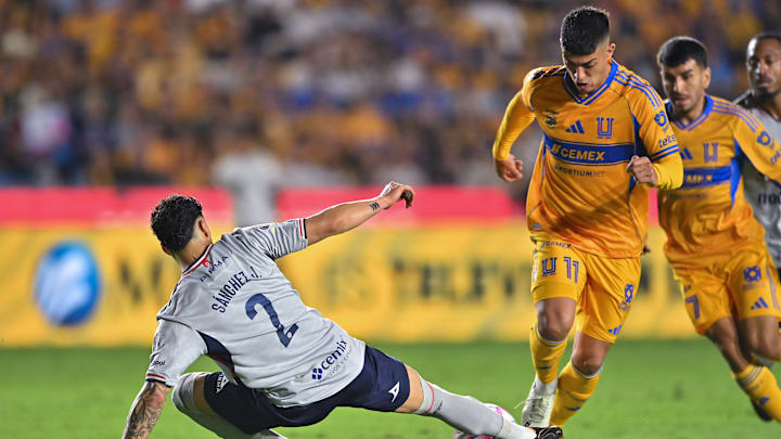 Tigres UANL v Cruz Azul - Torneo Apertura 2025 Liga MX Tigres UANL v Cruz Azul - Torneo Apertura 2025 Liga MX