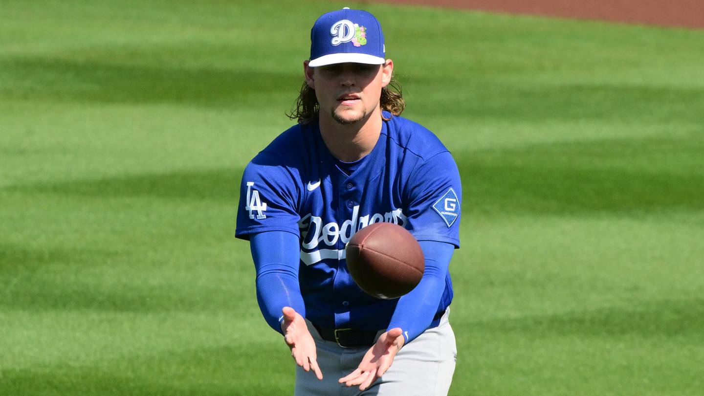 3 Dodgers who could be squeezed off 40-man roster after huge 2026 trade deadline