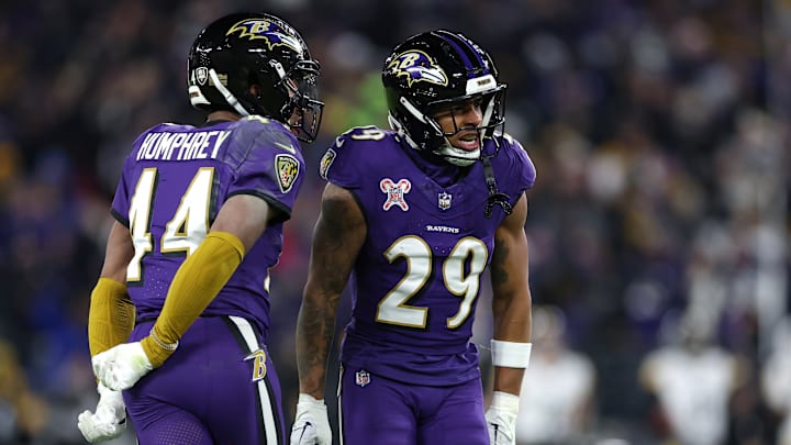 Pittsburgh Steelers v Baltimore Ravens