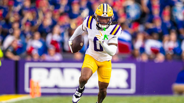 Sep 6, 2025; Baton Rouge, Louisiana, USA;  LSU Tigers wide receiver Zavion Thomas (0) catchers a pass against Louisiana Tech Bulldogs during the first half against Louisiana Tech Bulldogs at Tiger Stadium. Mandatory Credit: Stephen Lew-Imagn Images