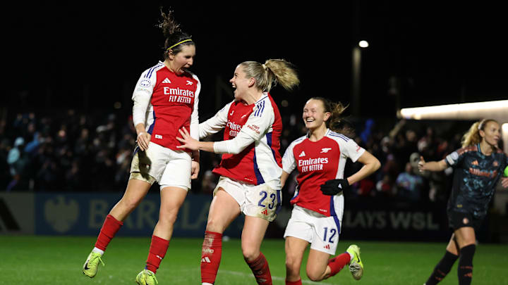 Mariona Caldentey celebrates penalty conversion