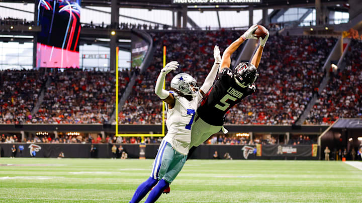 Dallas Cowboys v Atlanta Falcons