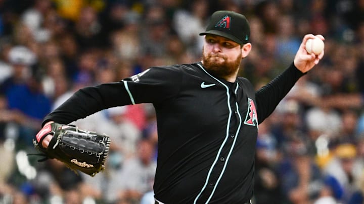 Sep 22, 2024; Milwaukee, Wisconsin, USA; Arizona Diamondbacks starting pitcher Jordan Montgomery (52) pitches in the first inning against the Milwaukee Brewers at American Family Field. Mandatory Credit: Benny Sieu-Imagn Images Sep 22, 2024; Milwaukee, Wisconsin, USA; Arizona Diamondbacks starting pitcher Jordan Montgomery (52) pitches in the first inning against the Milwaukee Brewers at American Family Field. Mandatory Credit: Benny Sieu-Imagn Images