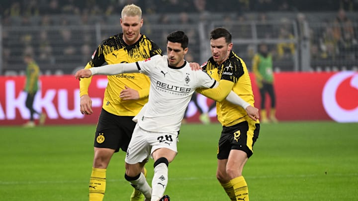 FBL-GER-BUNDESLIGA-DORTMUND-MOENCHENGLADBACH