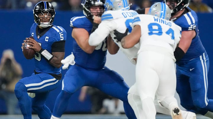 Indianapolis Colts quarterback Anthony Richardson (5) looks for an open receiver Sunday, Nov. 24, 2024, during a game against the Detroit Lions at Lucas Oil Stadium in Indianapolis.