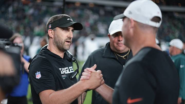 Aug 7, 2025; Philadelphia, Pennsylvania, USA; Philadelphia Eagles head coach Nick Sirianni (L) shakes hands with Cincinnati Bengals head coach Zac Taylor (R) after the game at Lincoln Financial Field. Mandatory Credit: Bill Streicher-Imagn Images Aug 7, 2025; Philadelphia, Pennsylvania, USA; Philadelphia Eagles head coach Nick Sirianni (L) shakes hands with Cincinnati Bengals head coach Zac Taylor (R) after the game at Lincoln Financial Field. Mandatory Credit: Bill Streicher-Imagn Images