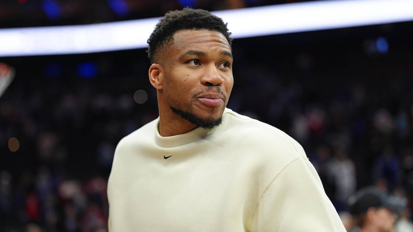 Where Will Giannis Antetokounmpo Play Next?