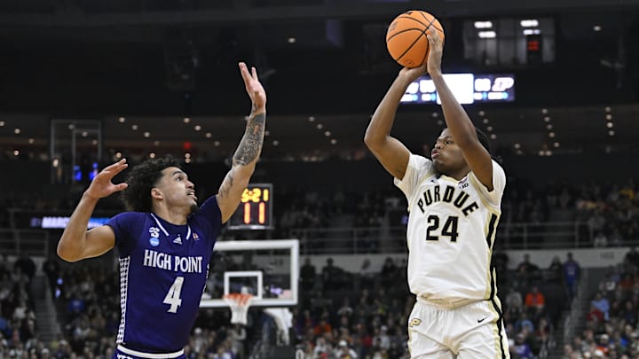 Purdue Boilermakers guard Gicarri Harris (24) shoots the ball Purdue Boilermakers guard Gicarri Harris (24) shoots the ball