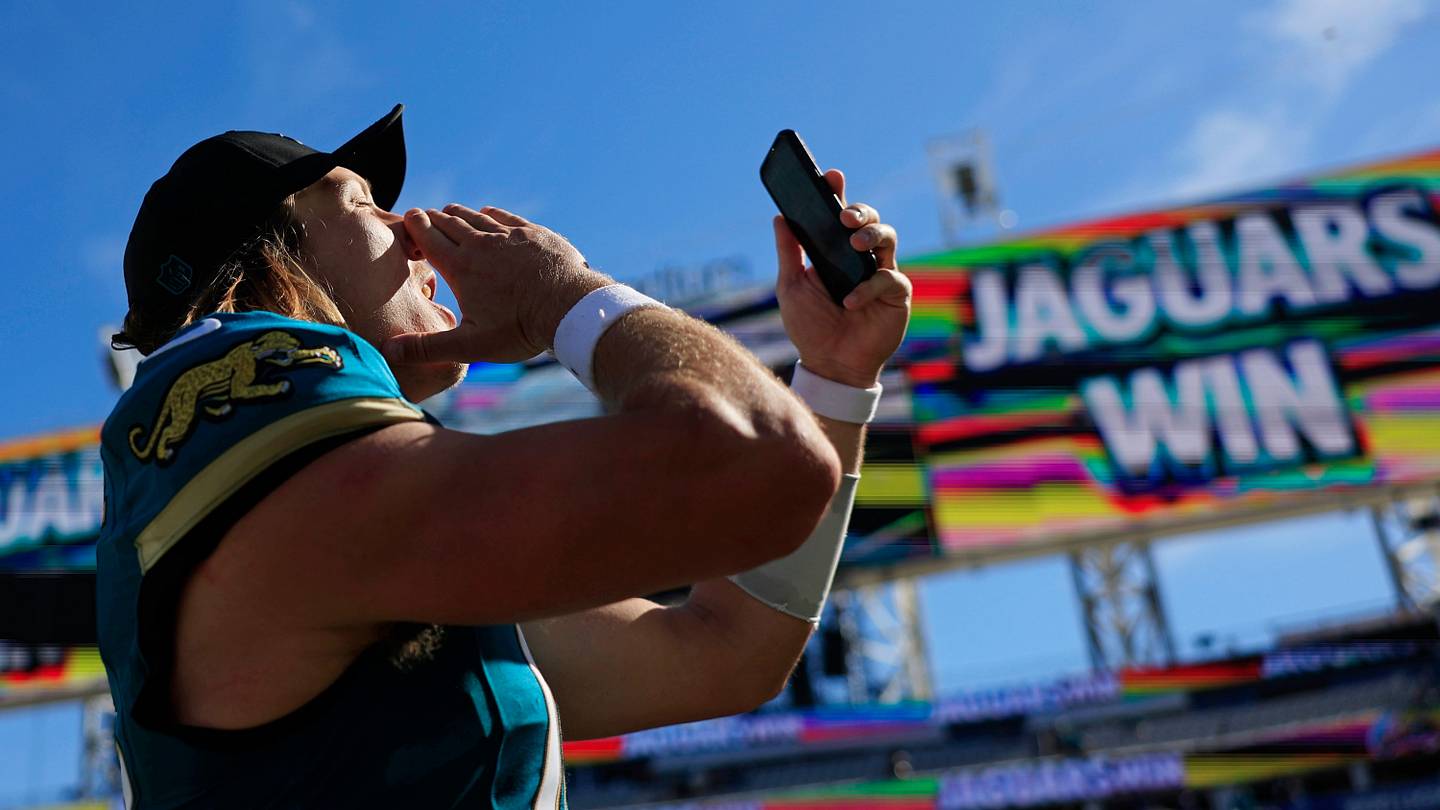 Shipley's Dozen: 12 Takes on Jaguars' Vibes After Patriots Win, Travis ...