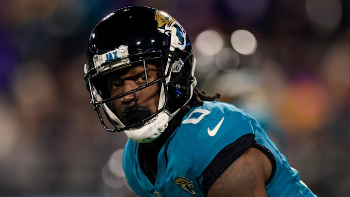 Jacksonville Jaguars wide receiver Calvin Ridley (0) lines up before the snap during the third