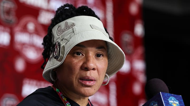 Apr 5, 2025; Tampa, FL, USA; South Carolina Gamecocks head coach Dawn Staley talks to media before practice at Amalie Arena. Mandatory Credit: Nathan Ray Seebeck-Imagn Images Apr 5, 2025; Tampa, FL, USA; South Carolina Gamecocks head coach Dawn Staley talks to media before practice at Amalie Arena. Mandatory Credit: Nathan Ray Seebeck-Imagn Images