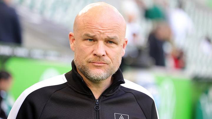 Der Gladbacher Sport-Boss muss den aufgeblähten 30-Mann-Kader dringend verkleinern: Rouven Schröder Der Gladbacher Sport-Boss muss den aufgeblähten 30-Mann-Kader dringend verkleinern: Rouven Schröder