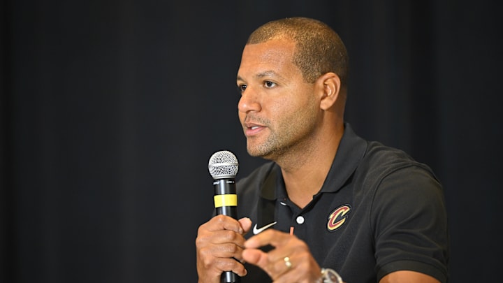 Sep 14, 2022; Cleveland, OH, USA; Cleveland Cavaliers president of basketball operations Koby Altman speaks to the media during an introductory press conference at Rocket Mortgage FieldHouse. Mandatory Credit: David Richard-Imagn Images Sep 14, 2022; Cleveland, OH, USA; Cleveland Cavaliers president of basketball operations Koby Altman speaks to the media during an introductory press conference at Rocket Mortgage FieldHouse. Mandatory Credit: David Richard-Imagn Images