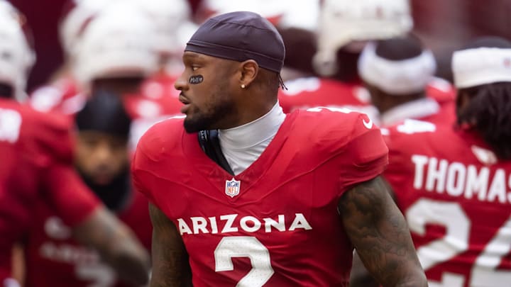 Nov 3, 2024; Glendale, Arizona, USA; Arizona Cardinals linebacker Mack Wilson Sr. (2) against the Chicago Bears at State Farm Stadium. Mandatory Credit: Mark J. Rebilas-Imagn Images Nov 3, 2024; Glendale, Arizona, USA; Arizona Cardinals linebacker Mack Wilson Sr. (2) against the Chicago Bears at State Farm Stadium. Mandatory Credit: Mark J. Rebilas-Imagn Images