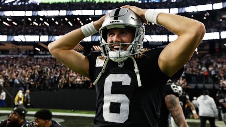 New England Patriots v Las Vegas Raiders