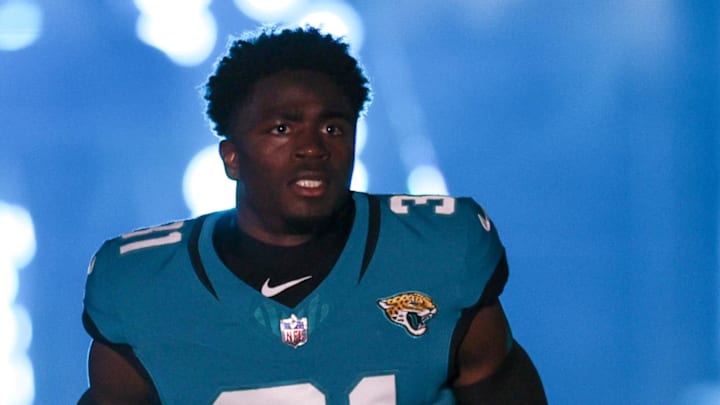 Dec 17, 2023; Jacksonville, Florida, USA;  Jacksonville Jaguars cornerback Darious Williams (31)