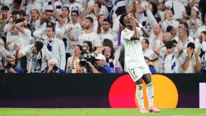 Real Madrid CF v FC Bayern München - UEFA Champions League 2025/26 Quarter-Final First Leg