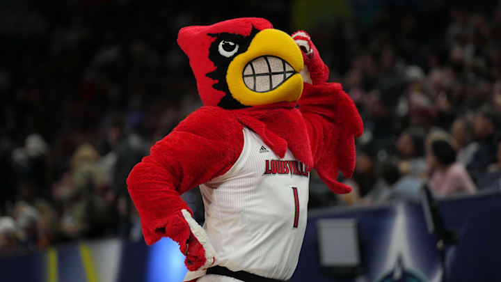 Apr 1, 2022; Minneapolis, MN, USA; Louisville Cardinals mascot reacts with fans Apr 1, 2022; Minneapolis, MN, USA; Louisville Cardinals mascot reacts with fans