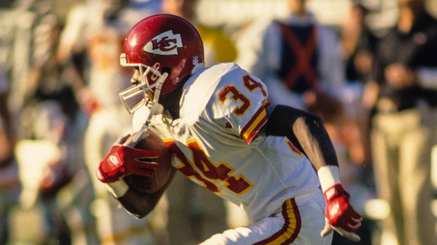 Dale Carter's rise and fall doesn't diminish his Chiefs legacy at No. 34