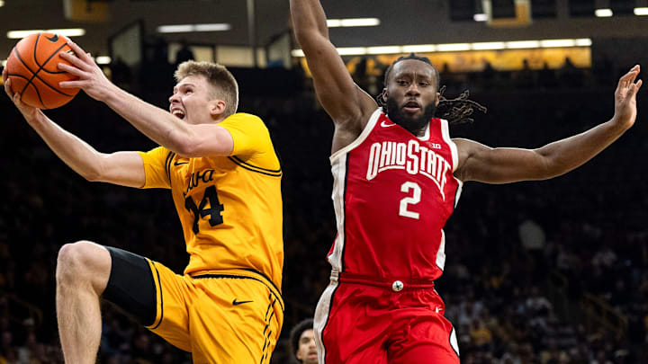Iowa is a slight favorite against Ohio State in the third round of the Big Ten Tournament.
