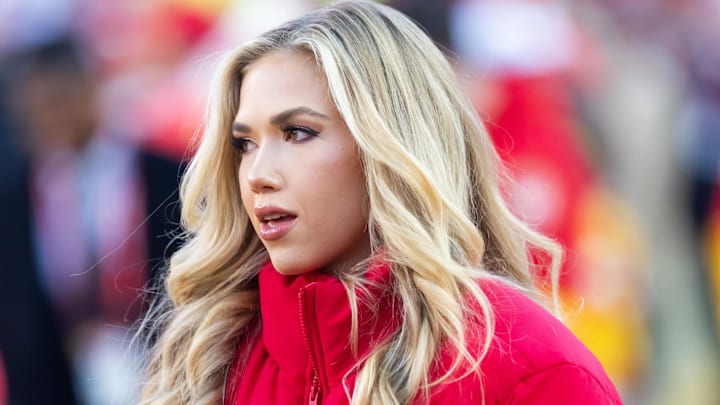 Jan 26, 2025; Kansas City, MO, USA; Kansas City Chiefs ownership family member Gracie Hunt prior to the game against the Buffalo Bills.