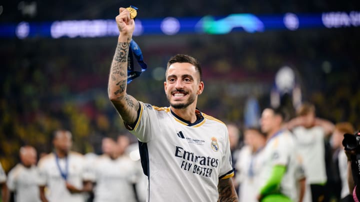 Joselu has left Spain Joselu has left Spain