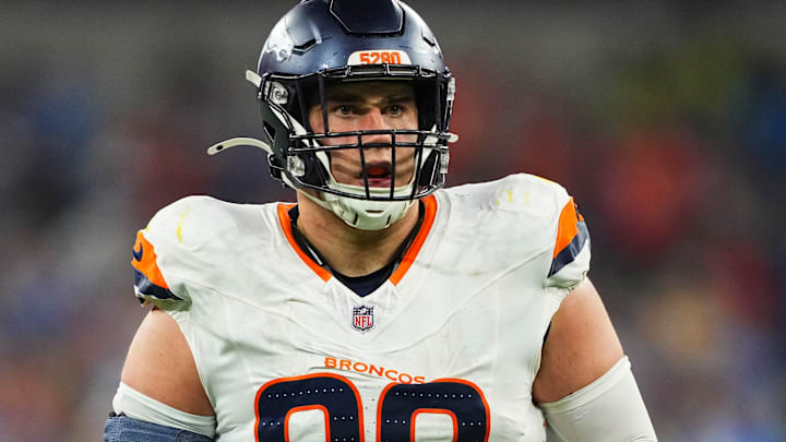 Denver Broncos v Los Angeles Chargers