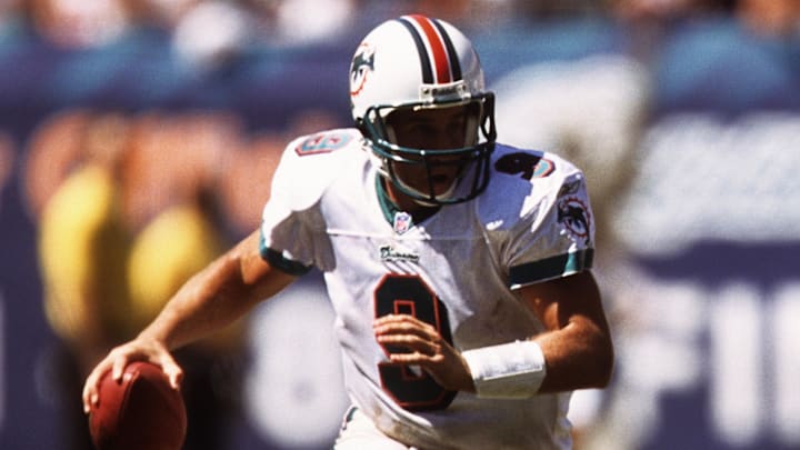 Miami Dolphins quarterback Jay Fiedler (9) in action against the Oakland Raiders at Pro Player Stadium.