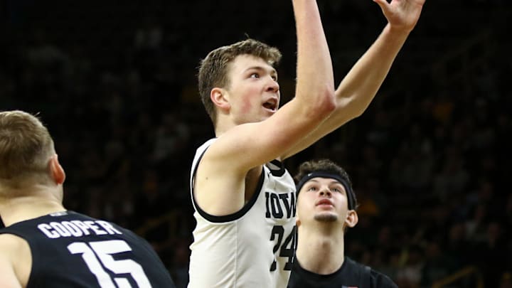 Michigan State v Iowa