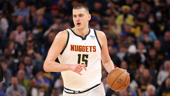 Nikola Jokic firmó el contrato más rico de la historia de la NBA 