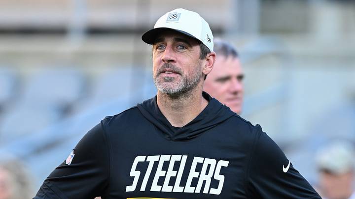 Pittsburgh Steelers quarterback Aaron Rodgers