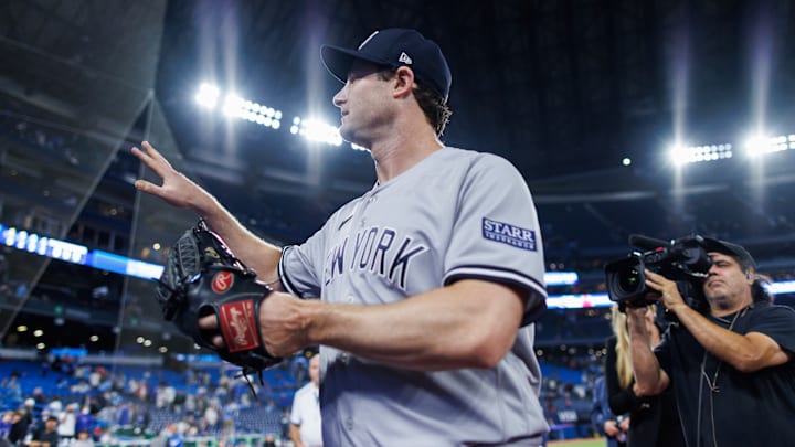 New York Yankees v Toronto Blue Jays