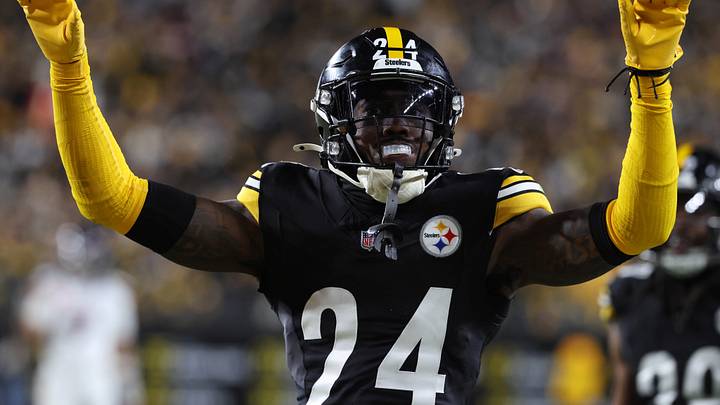 Jan 12, 2026; Pittsburgh, PA, USA; Pittsburgh Steelers cornerback Joey Porter Jr. (24) reacts after a play during the second half of an AFC Wild Card Round game against the Houston Texans at Acrisure Stadium. Mandatory Credit: Charles LeClaire-Imagn Images Jan 12, 2026; Pittsburgh, PA, USA; Pittsburgh Steelers cornerback Joey Porter Jr. (24) reacts after a play during the second half of an AFC Wild Card Round game against the Houston Texans at Acrisure Stadium. Mandatory Credit: Charles LeClaire-Imagn Images