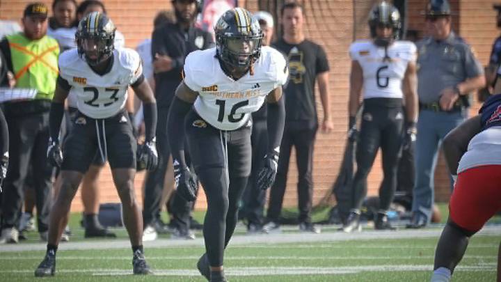 Southern Miss defensive lineman Jameer Lewis in action in the Golden Eagles' game against South Alabama on Nov. 22, 2026. Southern Miss defensive lineman Jameer Lewis in action in the Golden Eagles' game against South Alabama on Nov. 22, 2026.