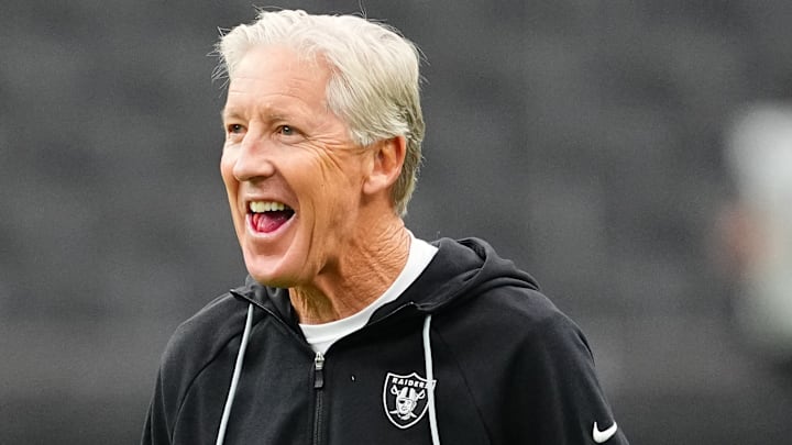 Chicago Bears v Las Vegas Raiders