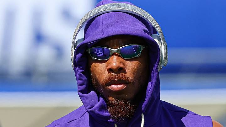 Aug 15, 2026; East Rutherford, New Jersey, USA; Minnesota Vikings wide receiver Justin Jefferson (18) warms up before the game against the New York Giants at MetLife Stadium. Mandatory Credit: Vincent Carchietta-Imagn Images Aug 15, 2026; East Rutherford, New Jersey, USA; Minnesota Vikings wide receiver Justin Jefferson (18) warms up before the game against the New York Giants at MetLife Stadium. Mandatory Credit: Vincent Carchietta-Imagn Images