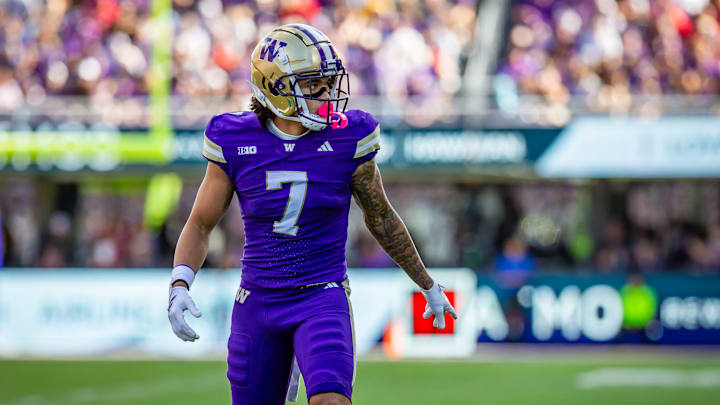 Raiden Vines-Bright lines up against Ohio State. Raiden Vines-Bright lines up against Ohio State.