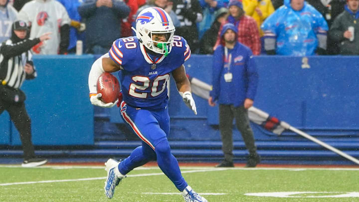 Dec 11, 2022; Orchard Park, New York, USA; Buffalo Bills running back Nyheim Hines (20) against the
