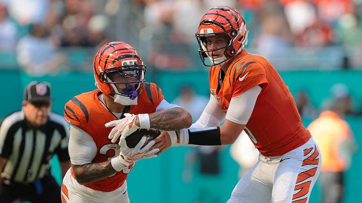 Oct 11, 2026; Miami Gardens, Florida, USA; Cincinnati Bengals quarterback Joe Burrow (9) hands off the ball to halfback Chase Brown (30) during the third quarter against the Miami Dolphins at Hard Rock Stadium. Mandatory Credit: Sam Navarro-Imagn Images Oct 11, 2026; Miami Gardens, Florida, USA; Cincinnati Bengals quarterback Joe Burrow (9) hands off the ball to halfback Chase Brown (30) during the third quarter against the Miami Dolphins at Hard Rock Stadium. Mandatory Credit: Sam Navarro-Imagn Images