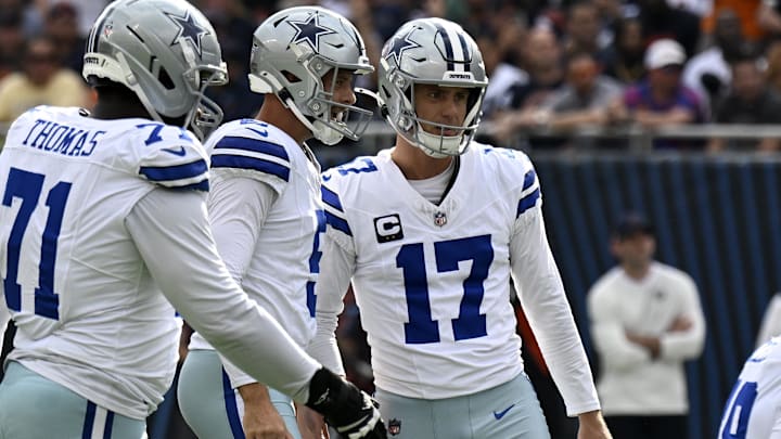 Dallas Cowboys kicker Brandon Aubrey reacts after making a field goal against the Chicago Bears 