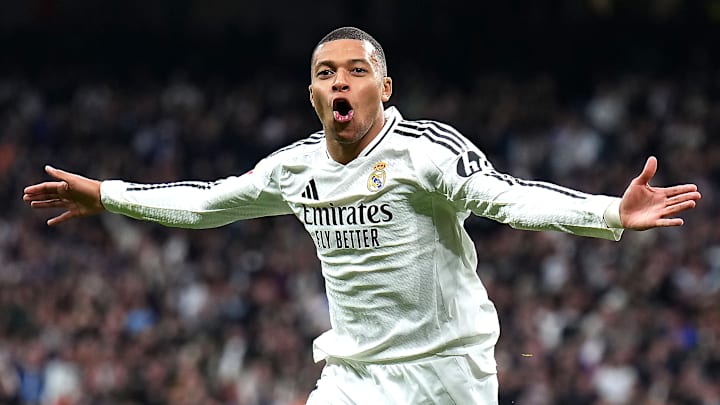 Kylian Mbappé est titulaire avec le Real Madrid