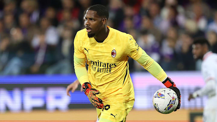 Maignan é o goleiro do Milan