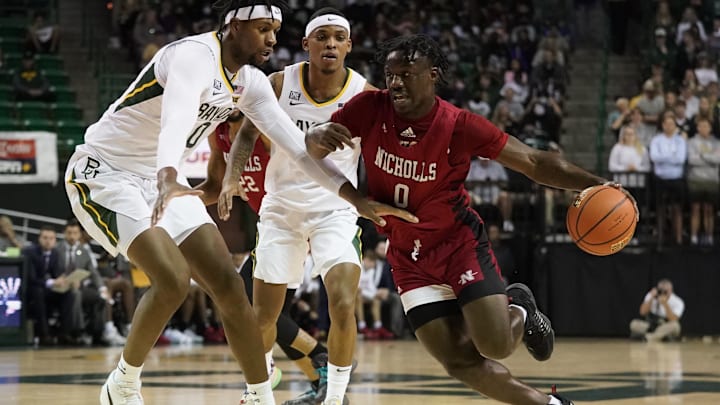The Wisconsin Badgers need to get back on track but Nicholls State won't go down without a fight. 