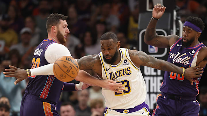 Los Angeles Lakers v Phoenix Suns