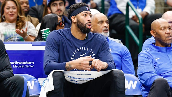 Dec 6, 2025; Dallas, Texas, USA; Dallas Mavericks forward Anthony Davis (3) looks on from the bench during the fourth quarter against the Houston Rockets at American Airlines Center. Mandatory Credit: Andrew Dieb-Imagn Images Dec 6, 2025; Dallas, Texas, USA; Dallas Mavericks forward Anthony Davis (3) looks on from the bench during the fourth quarter against the Houston Rockets at American Airlines Center. Mandatory Credit: Andrew Dieb-Imagn Images