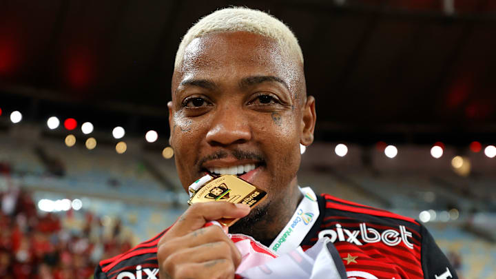 Marinho chegou ao Flamengo no início de 2022 e ainda não conseguiu se firmar como titular Marinho chegou ao Flamengo no início de 2022 e ainda não conseguiu se firmar como titular